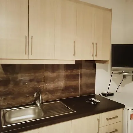 Apartament Gerdani Apartment
